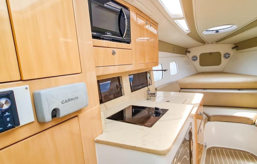 PRIVATE BOAT BLACK PHANTER